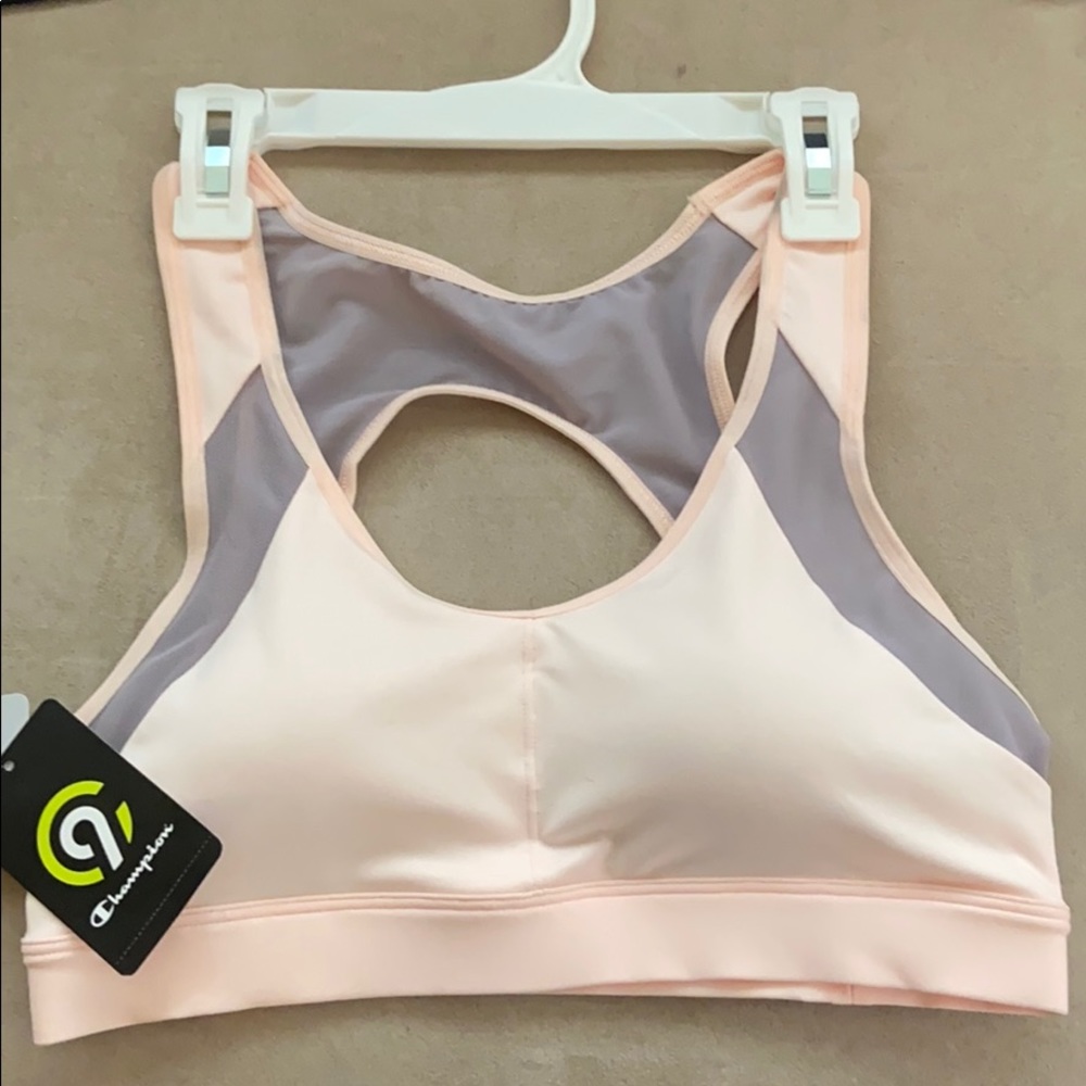 2 medium sports bras